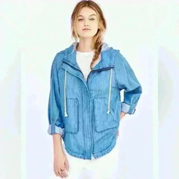 BDG Jackets & Blazers - BDG Urban Outfitters Denim Drapery Anorak Jacket size Medium